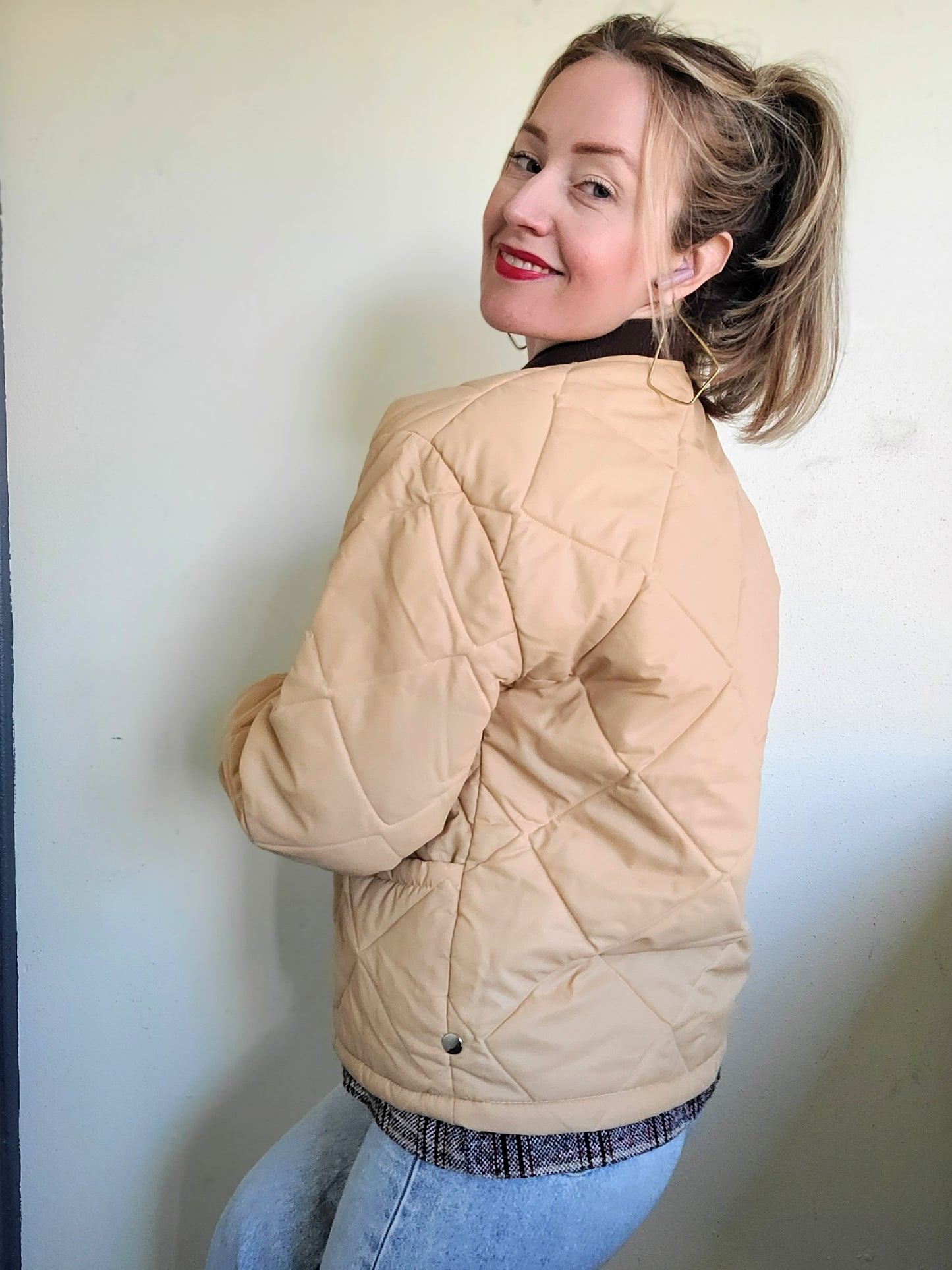 The Frigid Master French Canadian Quilted Vintage Puffer L-XL