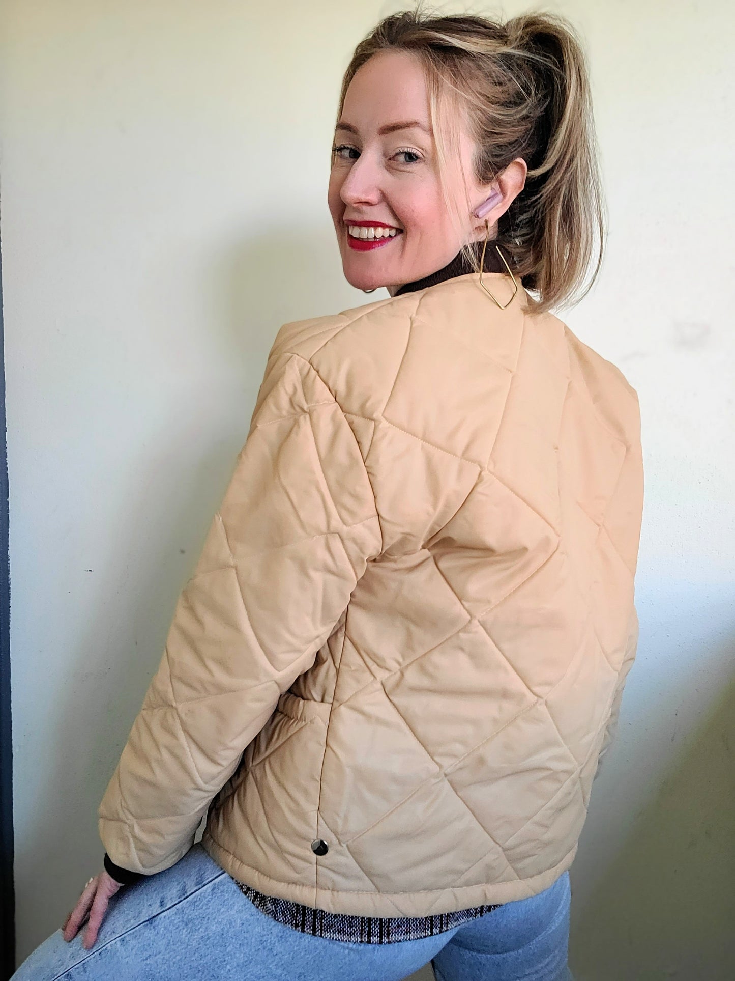 The Frigid Master French Canadian Quilted Vintage Puffer L-XL