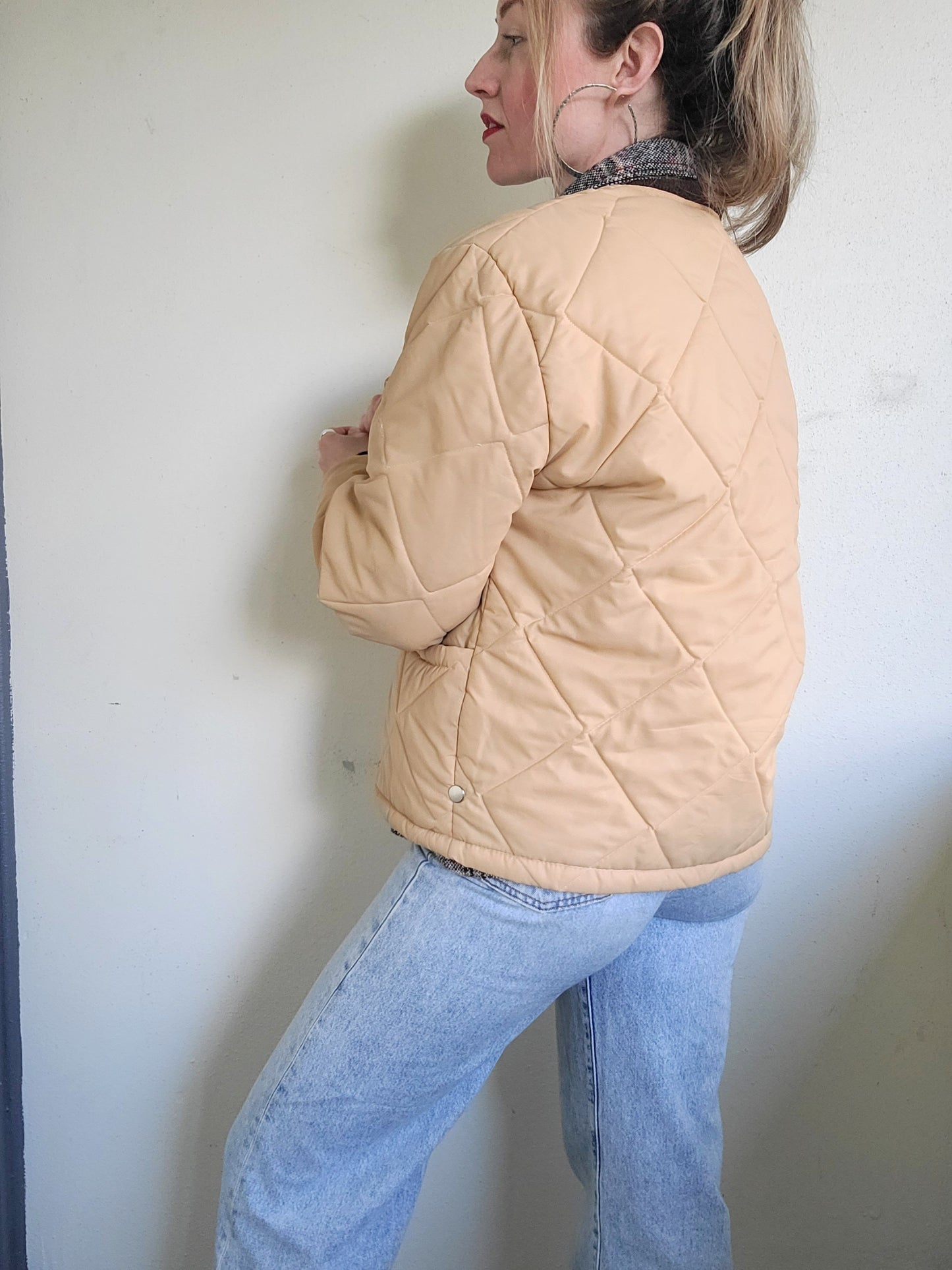 The Frigid Master French Canadian Quilted Vintage Puffer L-XL