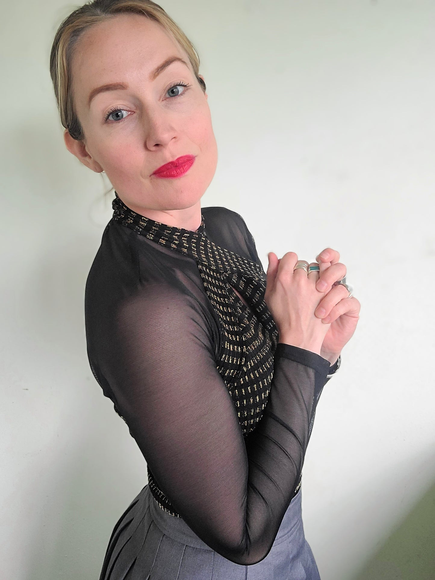The Xena Vintage 60s Mesh Blouse XS-S