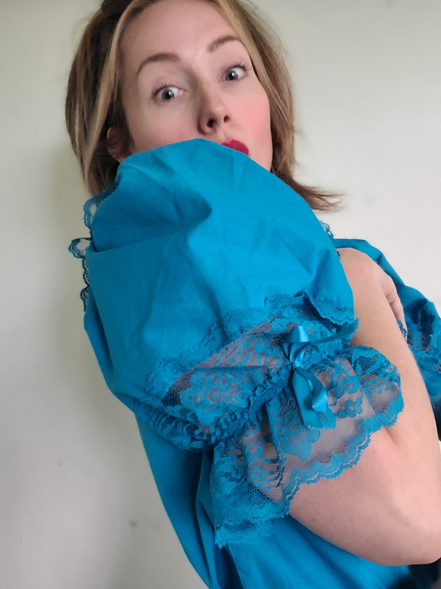 The Ocean Prairie Ruffly Blouse M-L