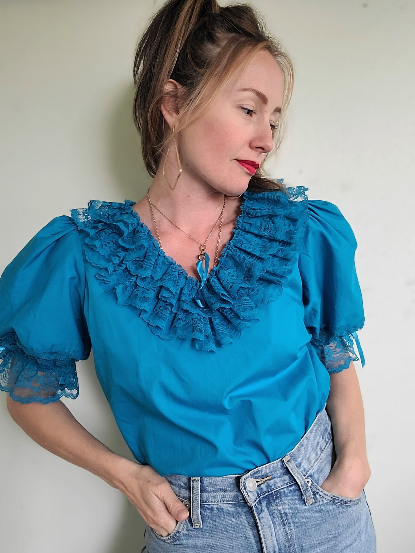 The Ocean Prairie Ruffly Blouse M-L