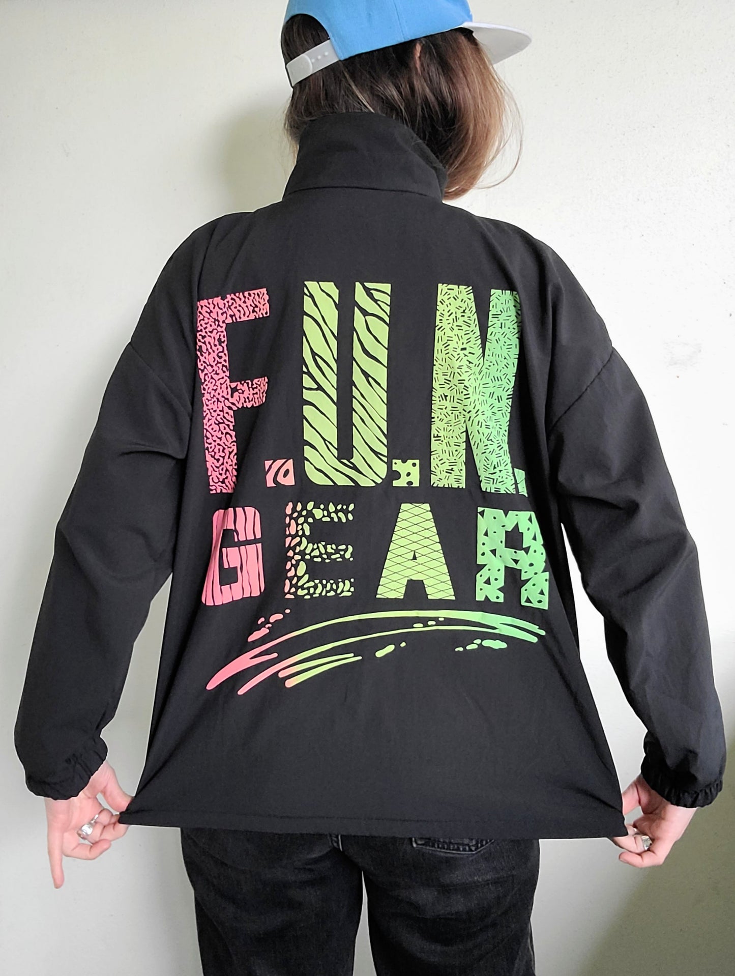 F.U.N. Gear Vintage 90s Windbreaker M-L