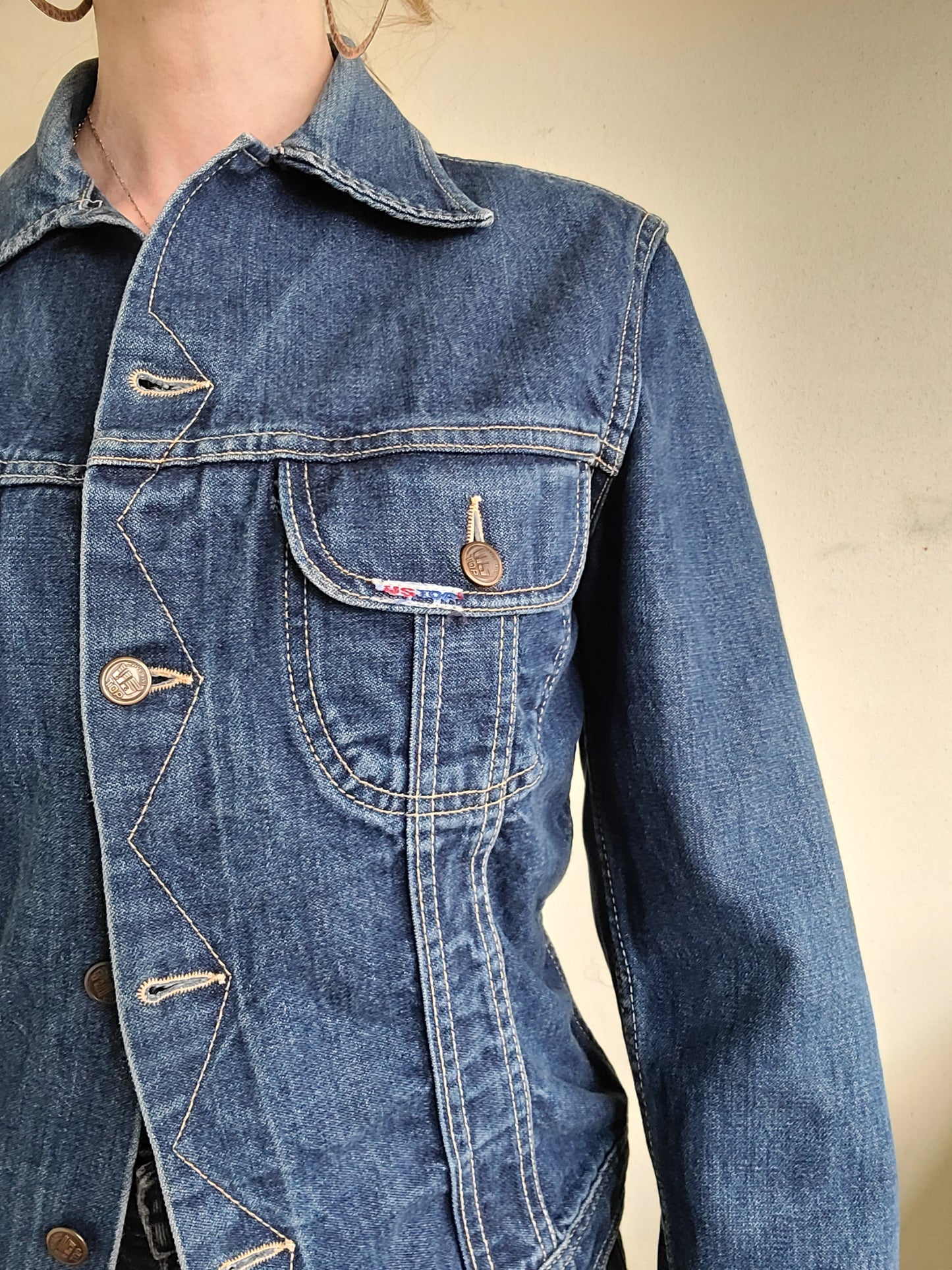The Inigo Vintage Denim Jacket By US Top M