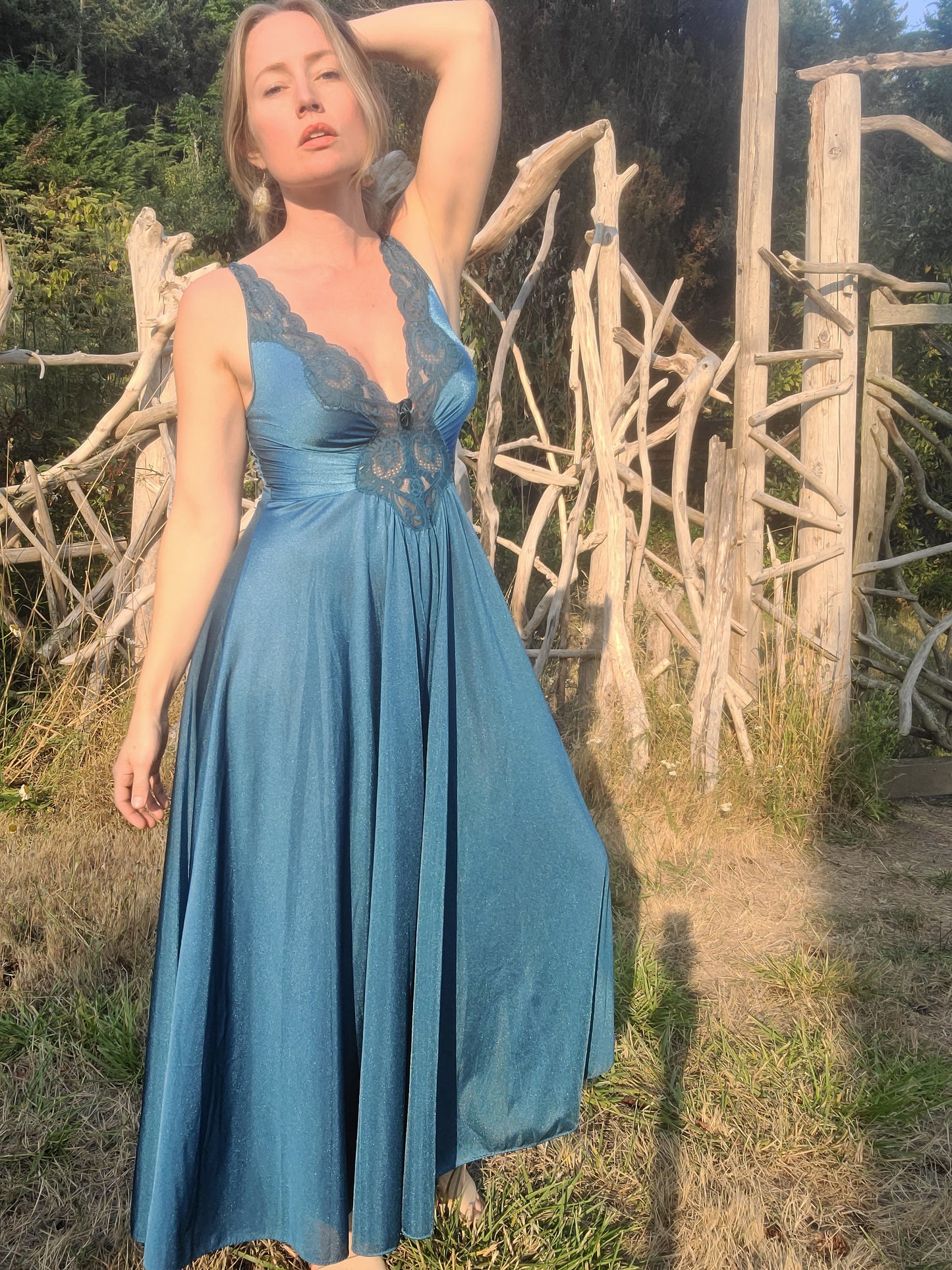 The 1970s Olga Butterfly Lace Nightgown M