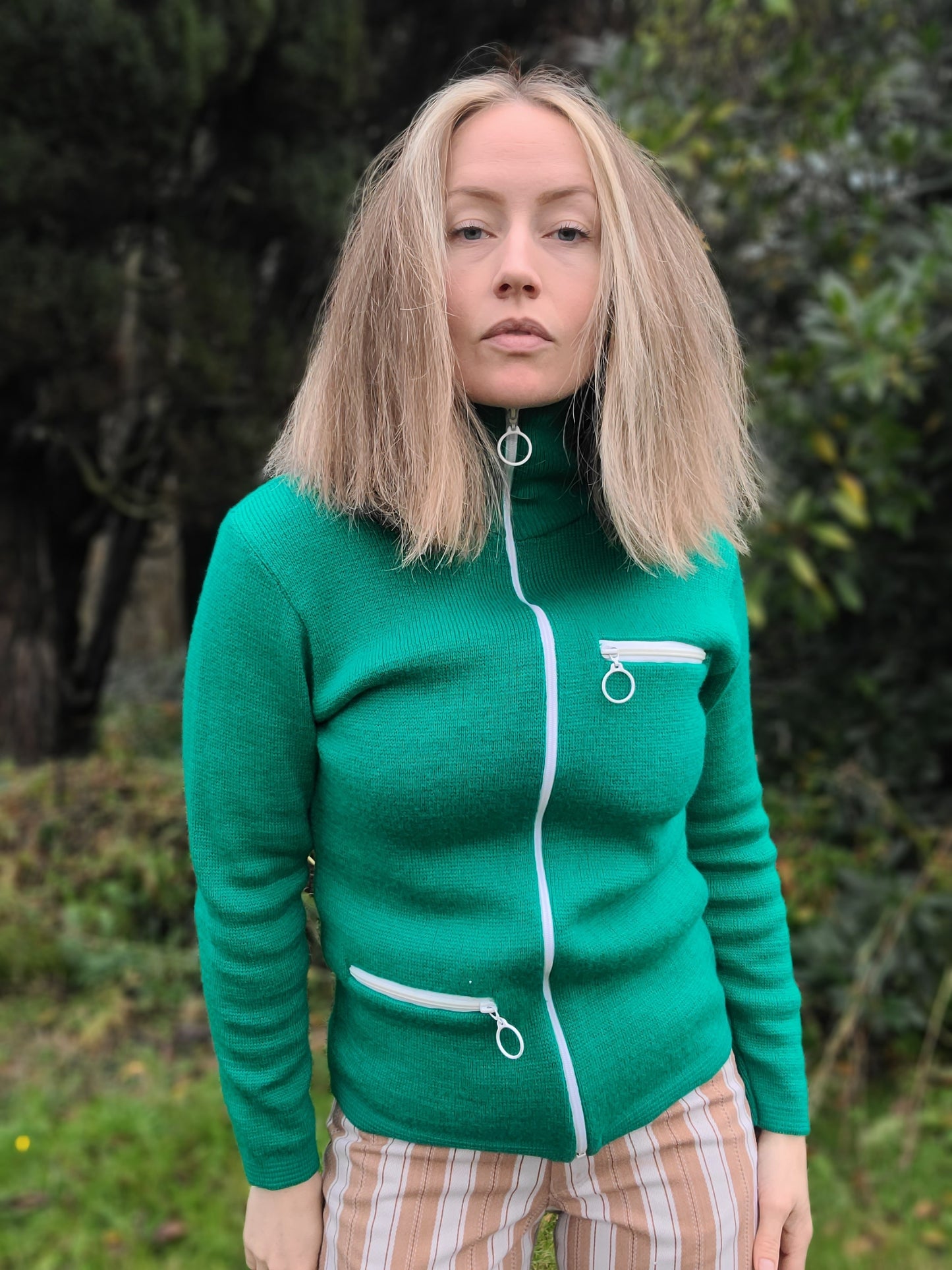 The Kelly Green Wool Zip Up TUNDRA Sweater M