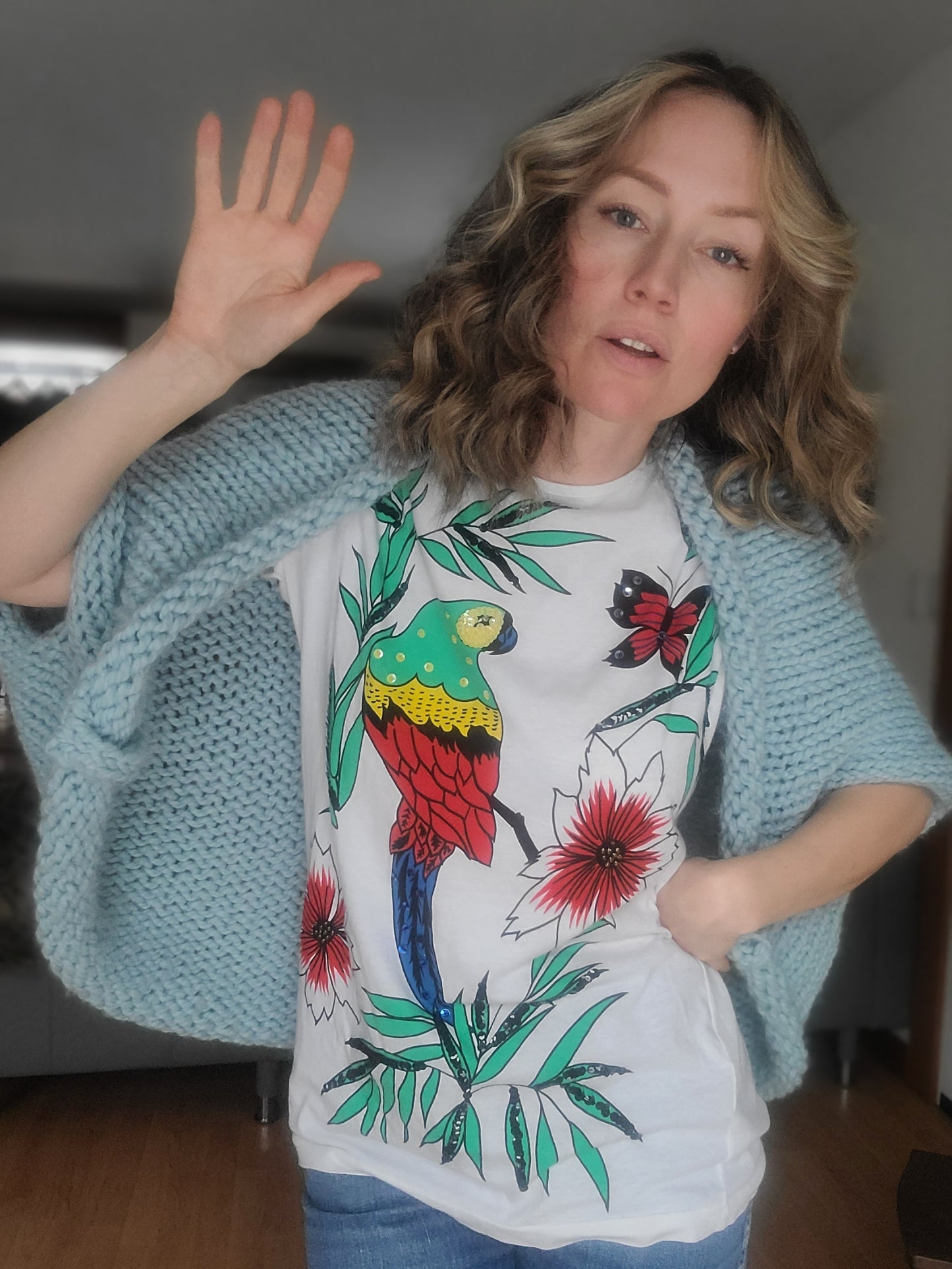 The Parrot Vintage Sequined Cotton Tee M