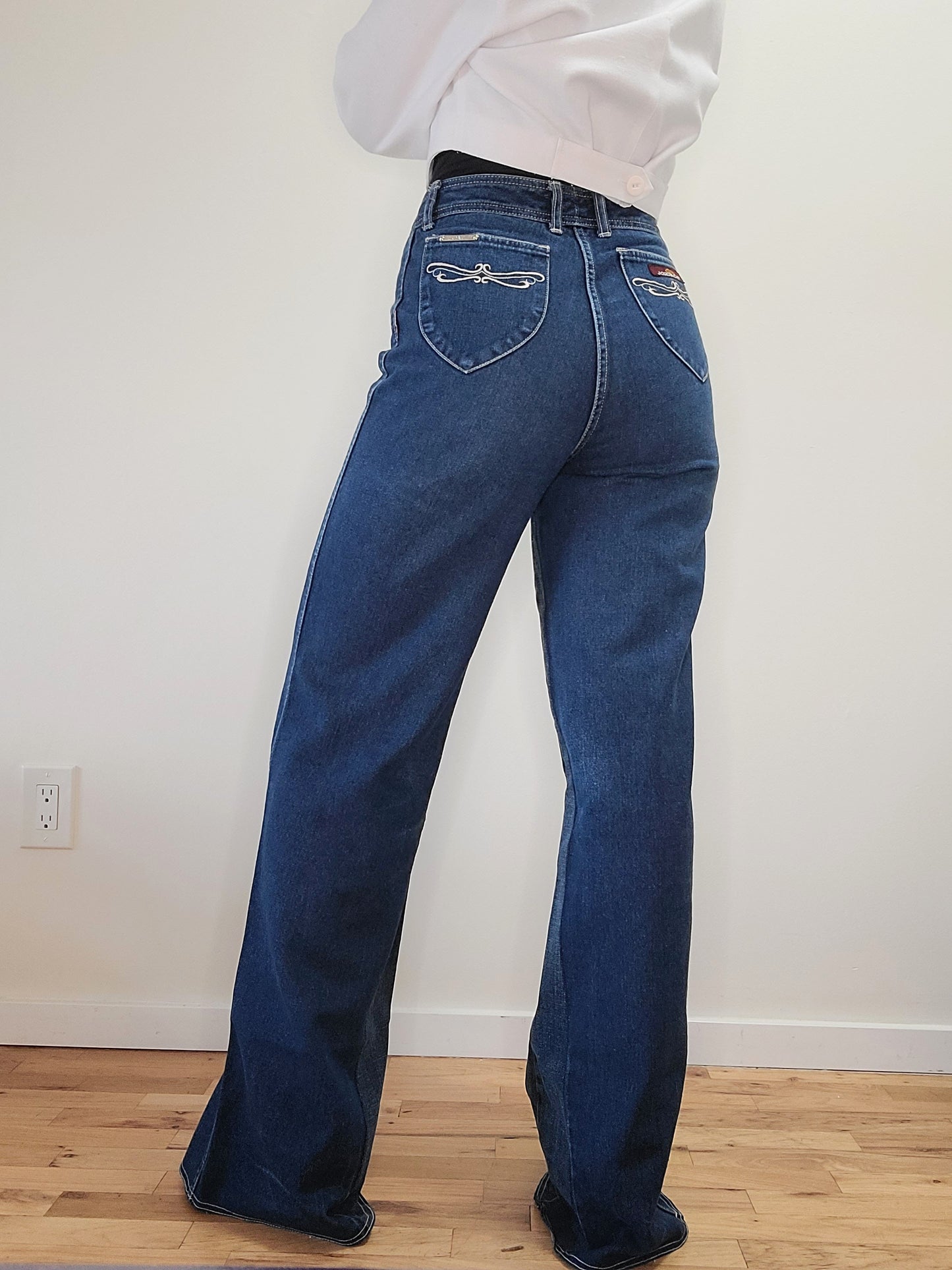 The Amy Reworked High Rise Vintage Jordaches Flares 28