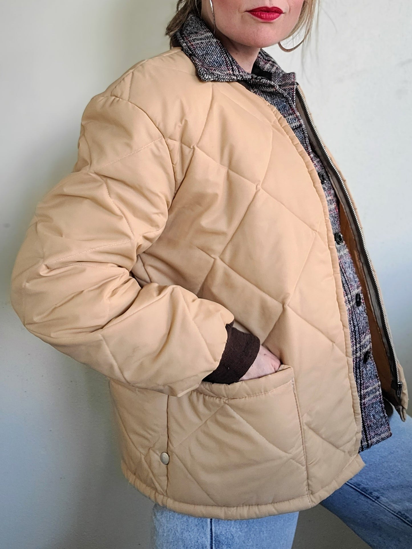 The Frigid Master French Canadian Quilted Vintage Puffer L-XL