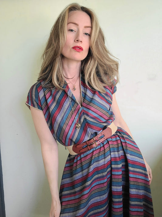 The Jane Vintage 1970s Chevron Stripe Blouse Dress L