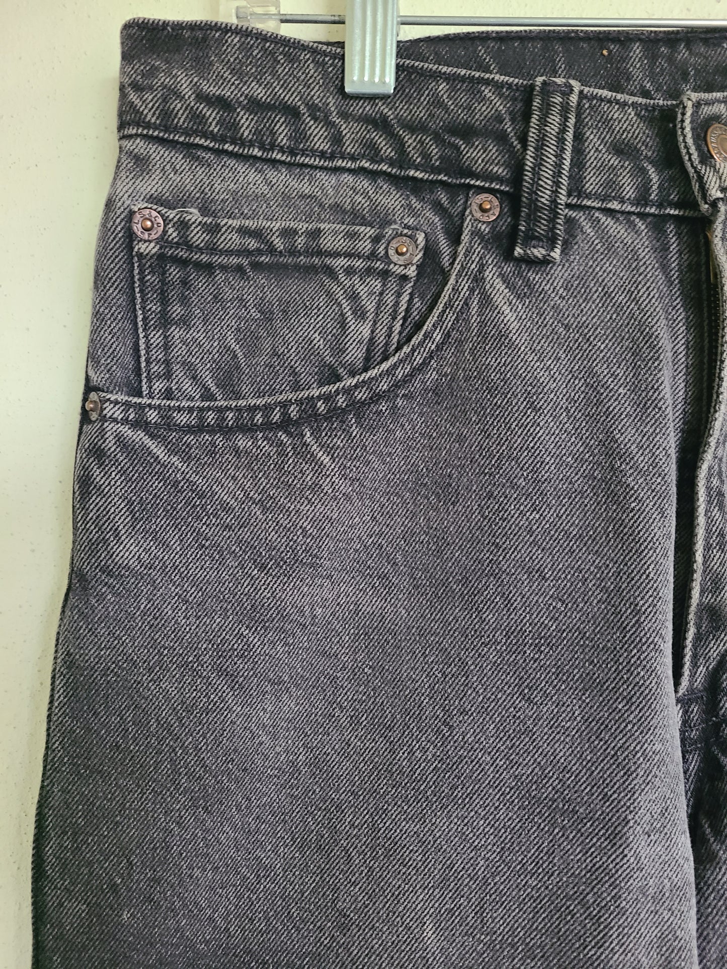 Vintage 550 LEVI’S Jeans Made In Canada 31 x 34