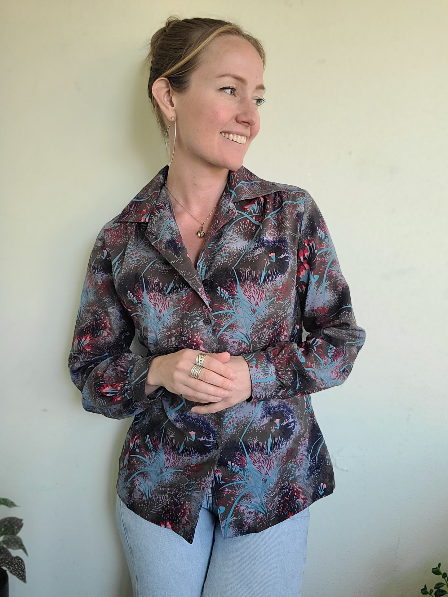 The Late Night Lagoon Vintage 70s Button Down M