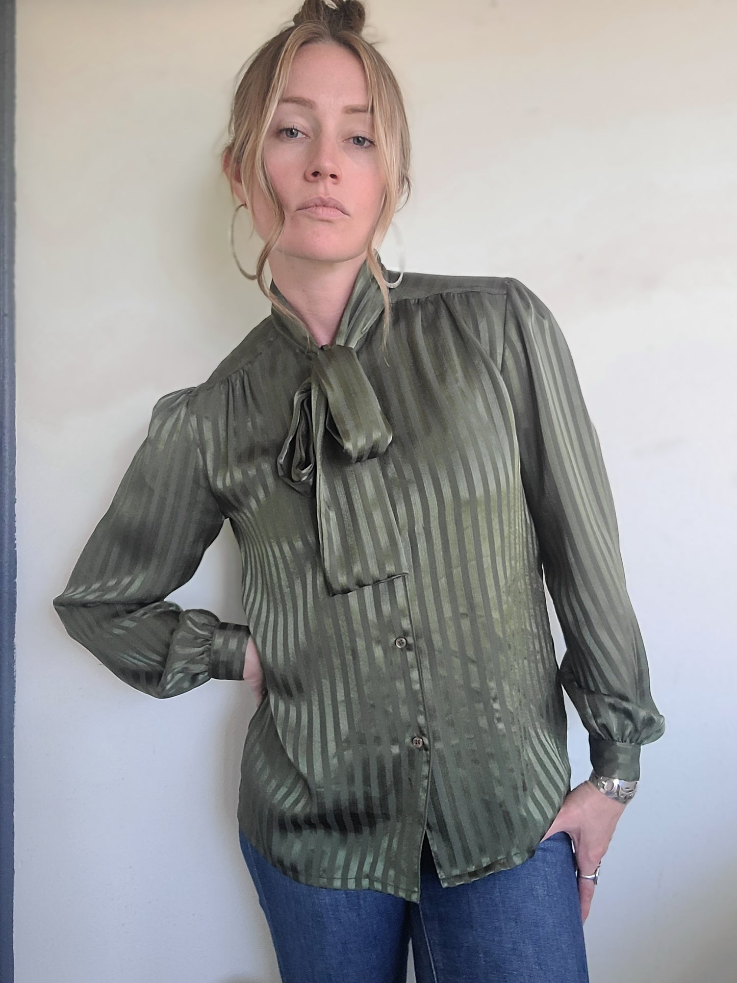 The History Dept Intern Ascot Blouse M