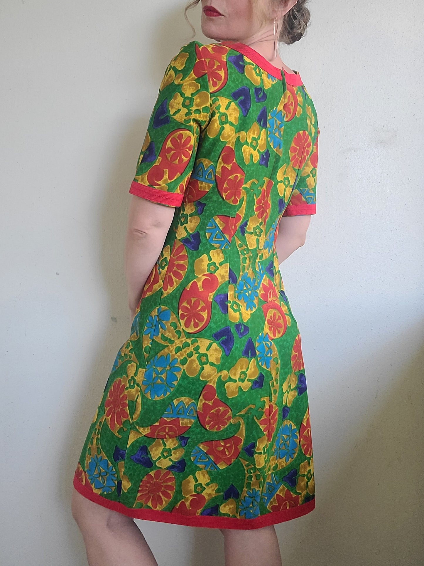 The Lucy Handmade 1970s Dress M