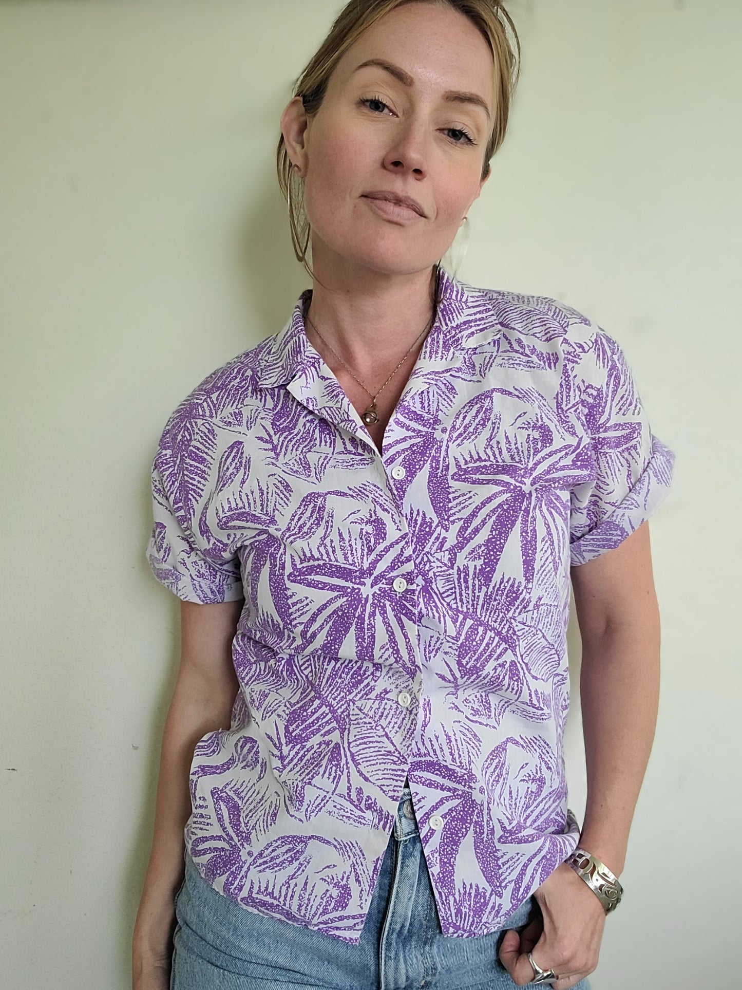 The California Girl Vintage Hawaiian Button Down S