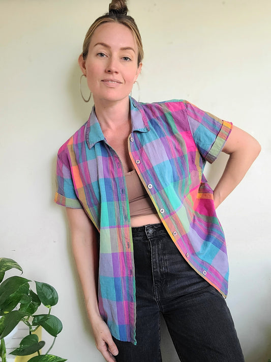 The Merle Vintage 90s Rainbow Button Down L