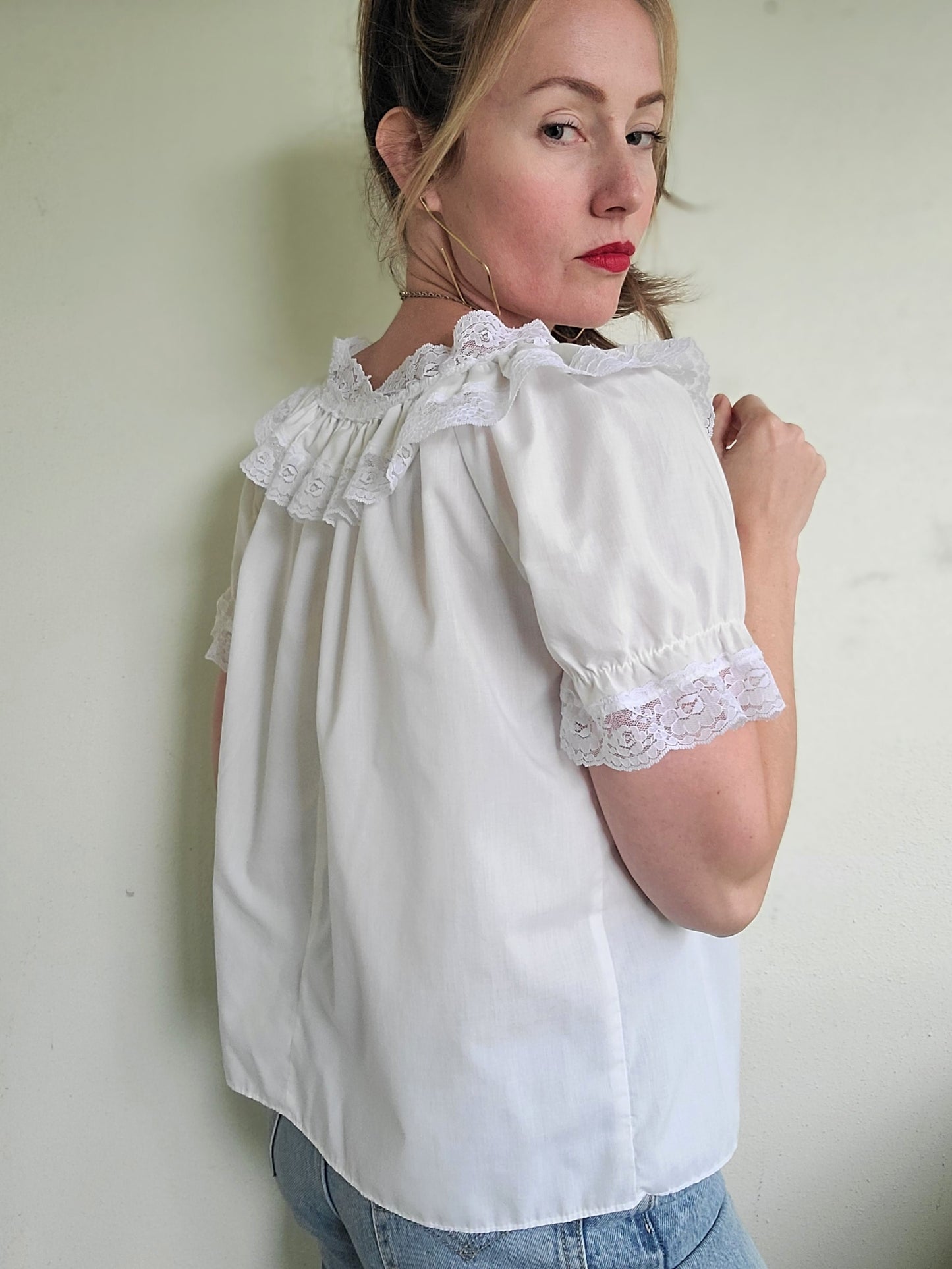 The Skye Prairie Vintage Ruffly Blouse M