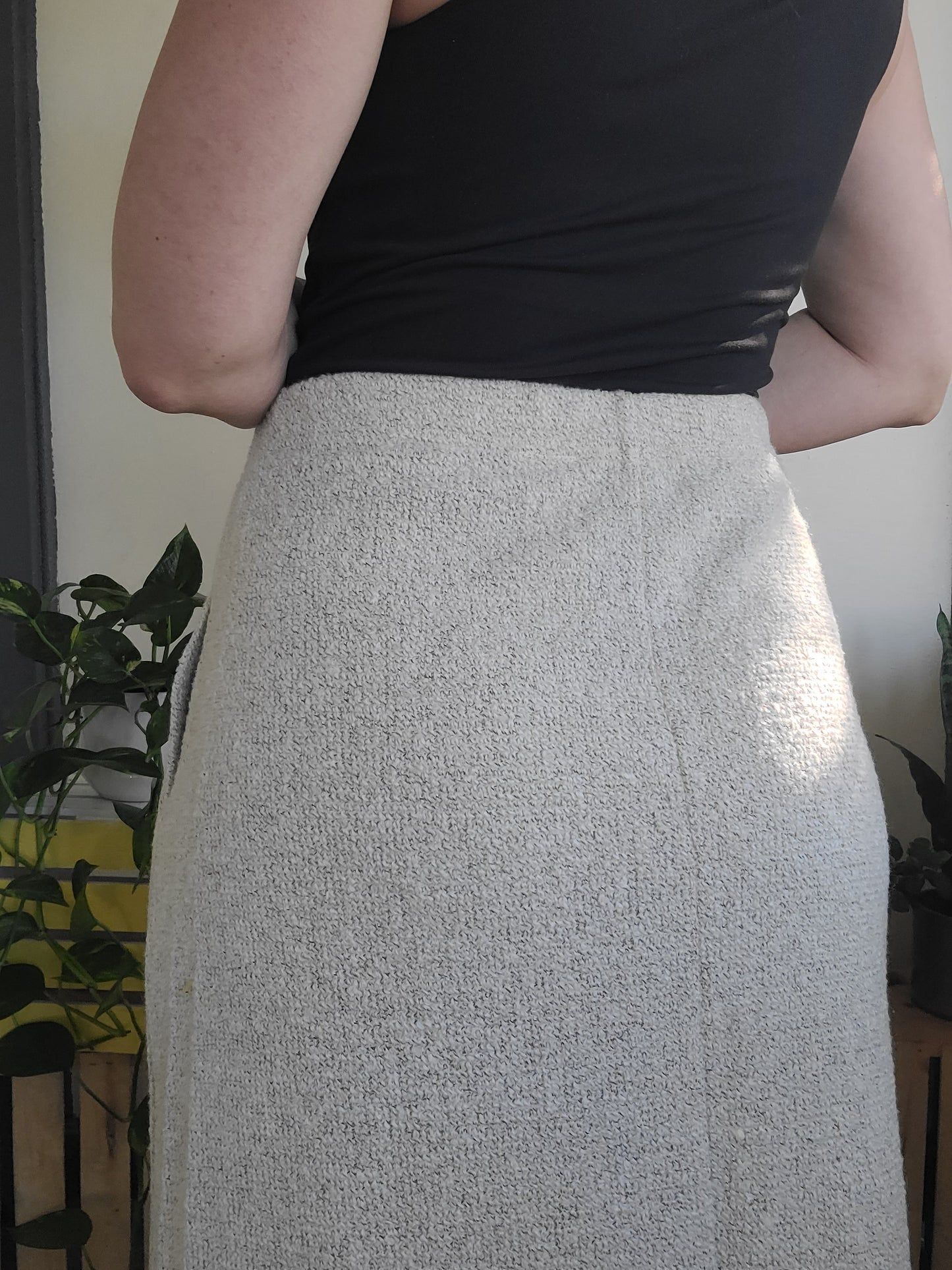 The AYRTIGHT Sustainable Cozy Knit Skirt M