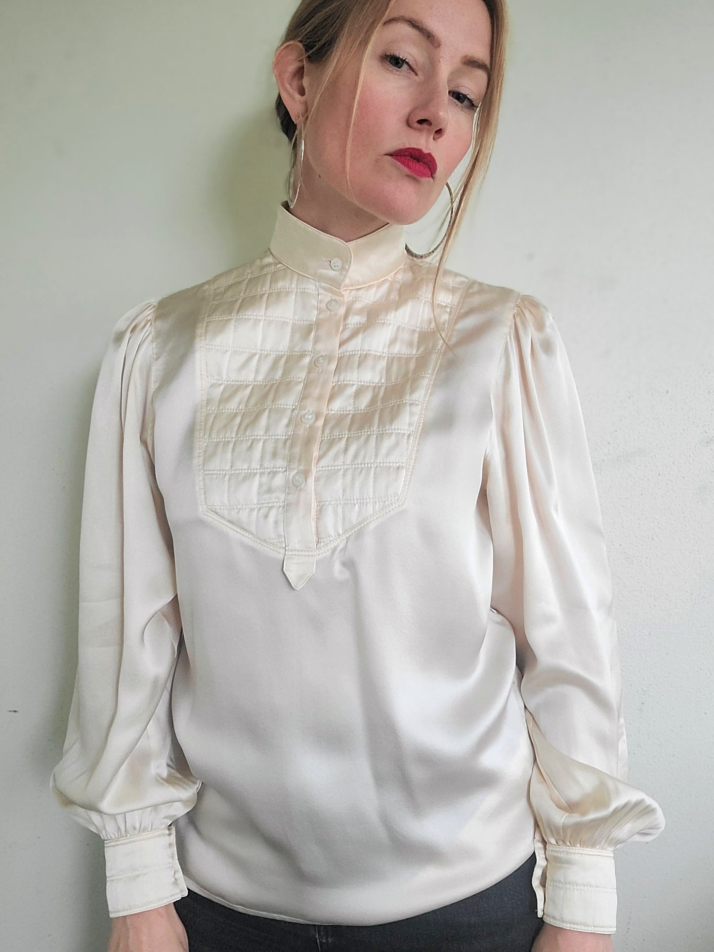 The Abalone Vintage Silk ESCADA Blouse M