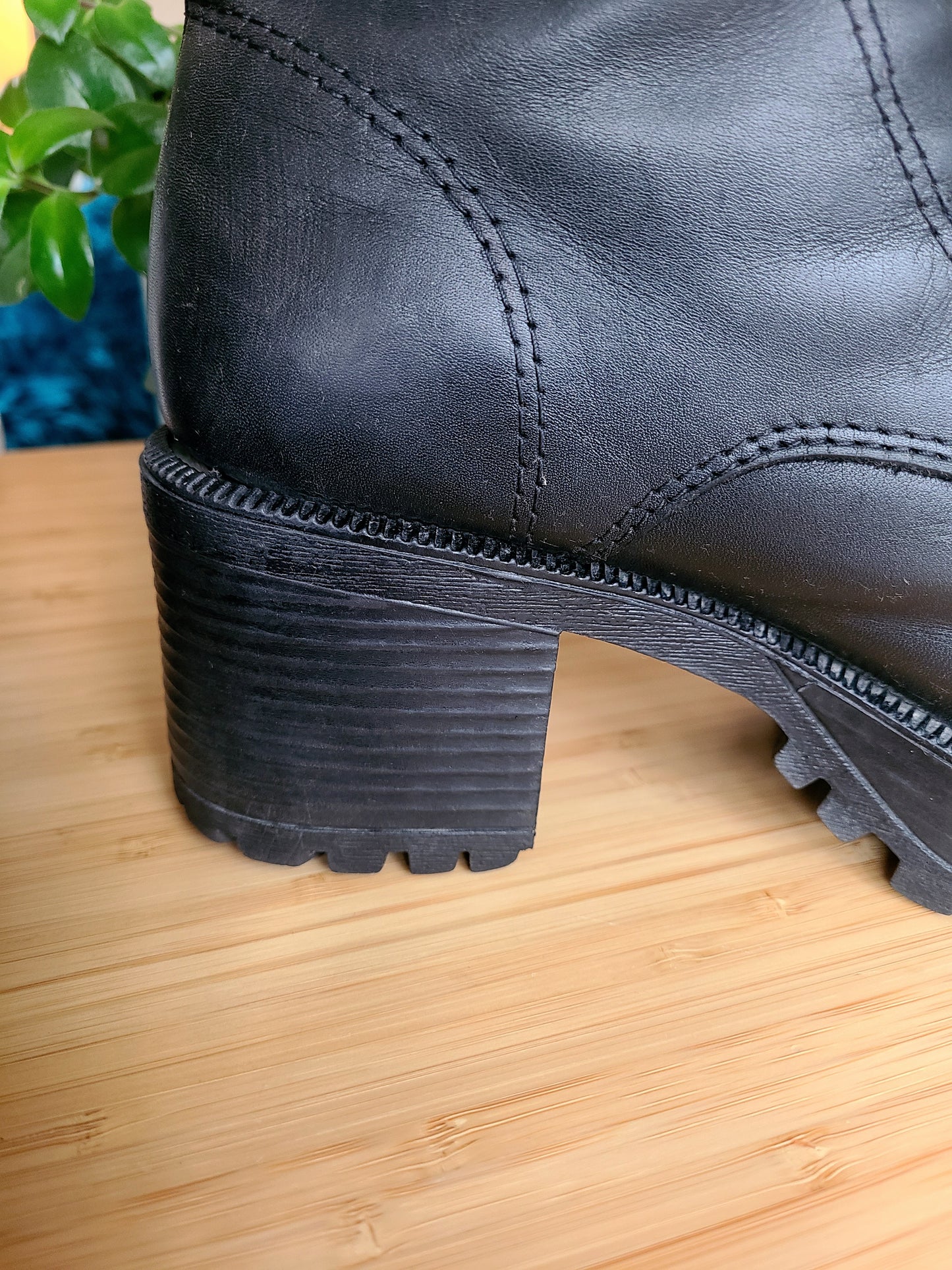 The Janine Vintage Platform Combat Boots Vtg 8