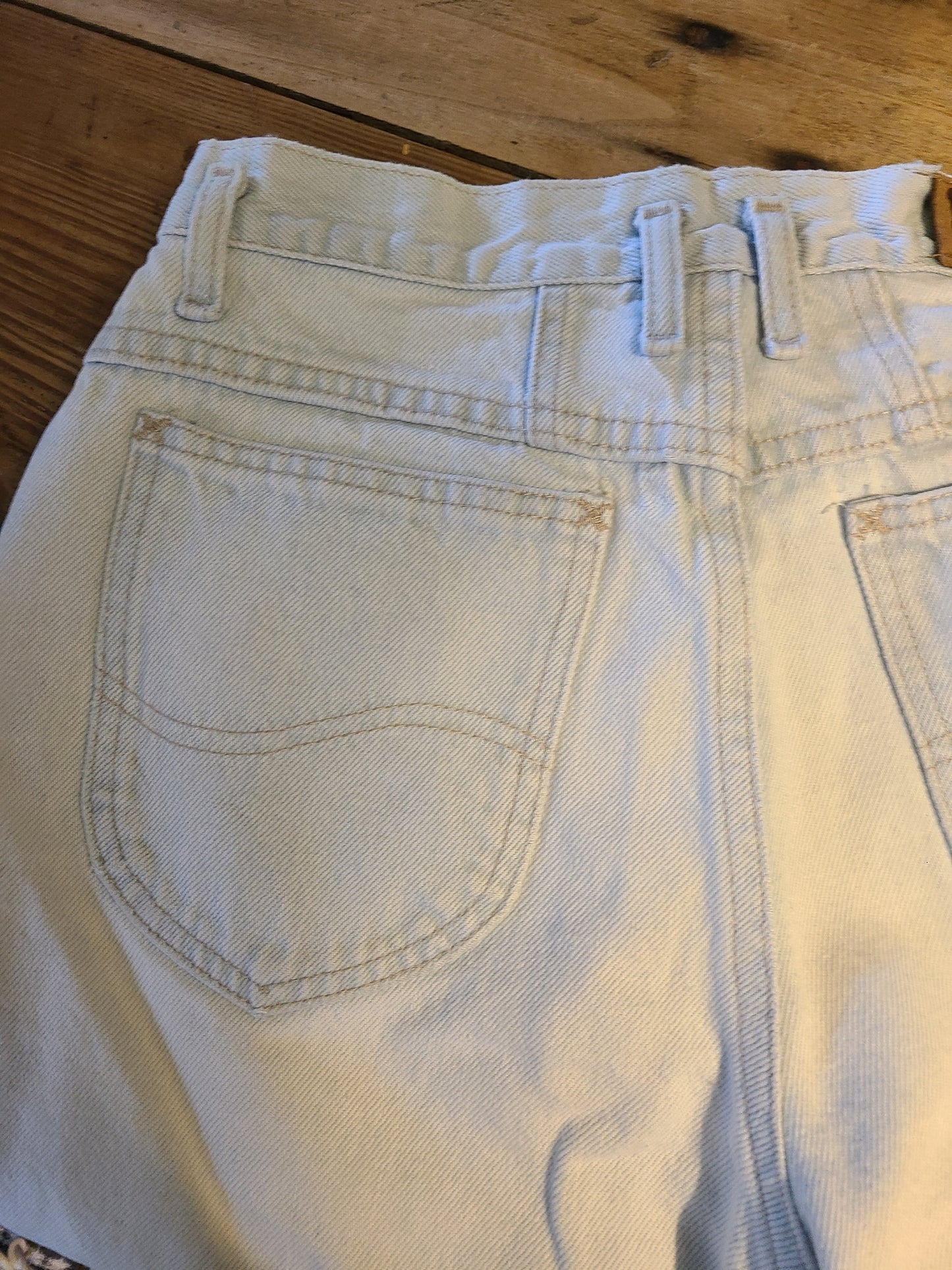 The LEE Riders Bleached 80s Union Made In USA Jeans 26