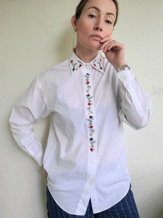 The Elisa Vintage White Embroidered Button Down L