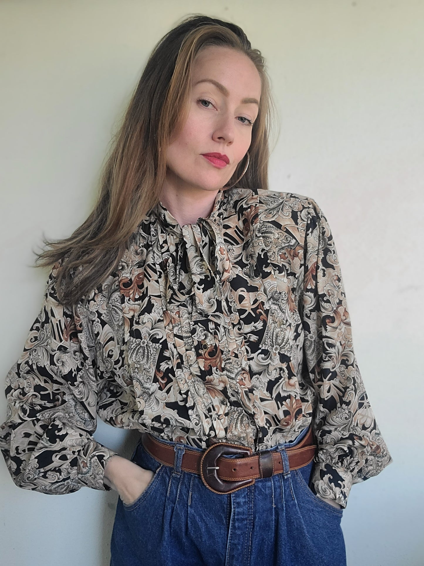 The Robin Vintage 80s Ascot Tie Blouse L