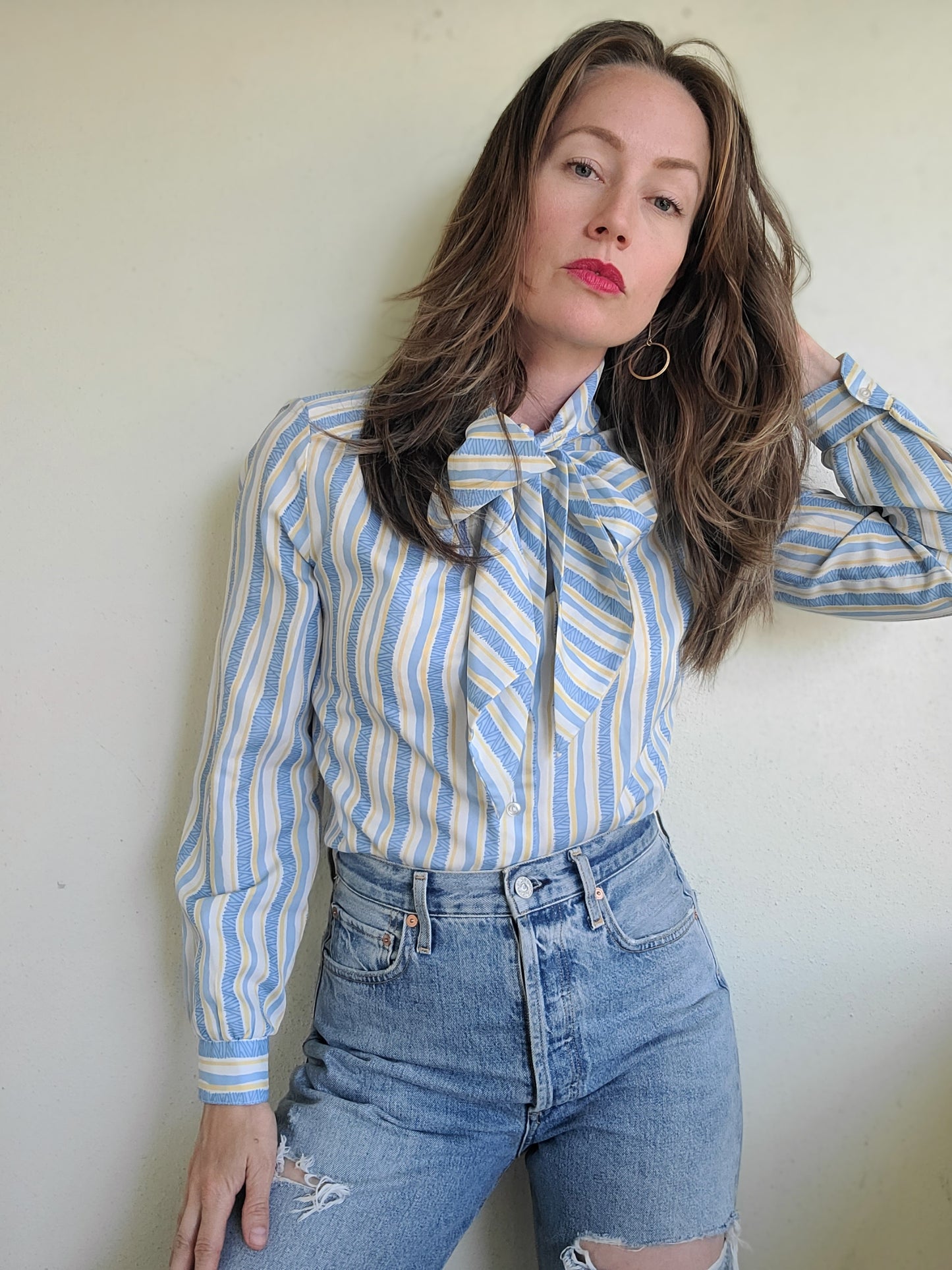 The Anne Vintage 70s Ascot Tie Blouse S