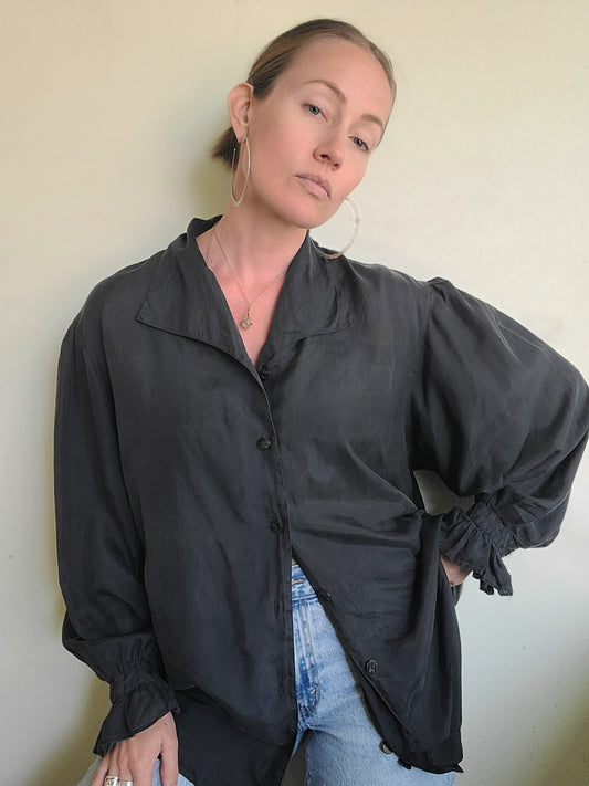 The Elizabethan 80s  Vintage Silk Boho Blouse L