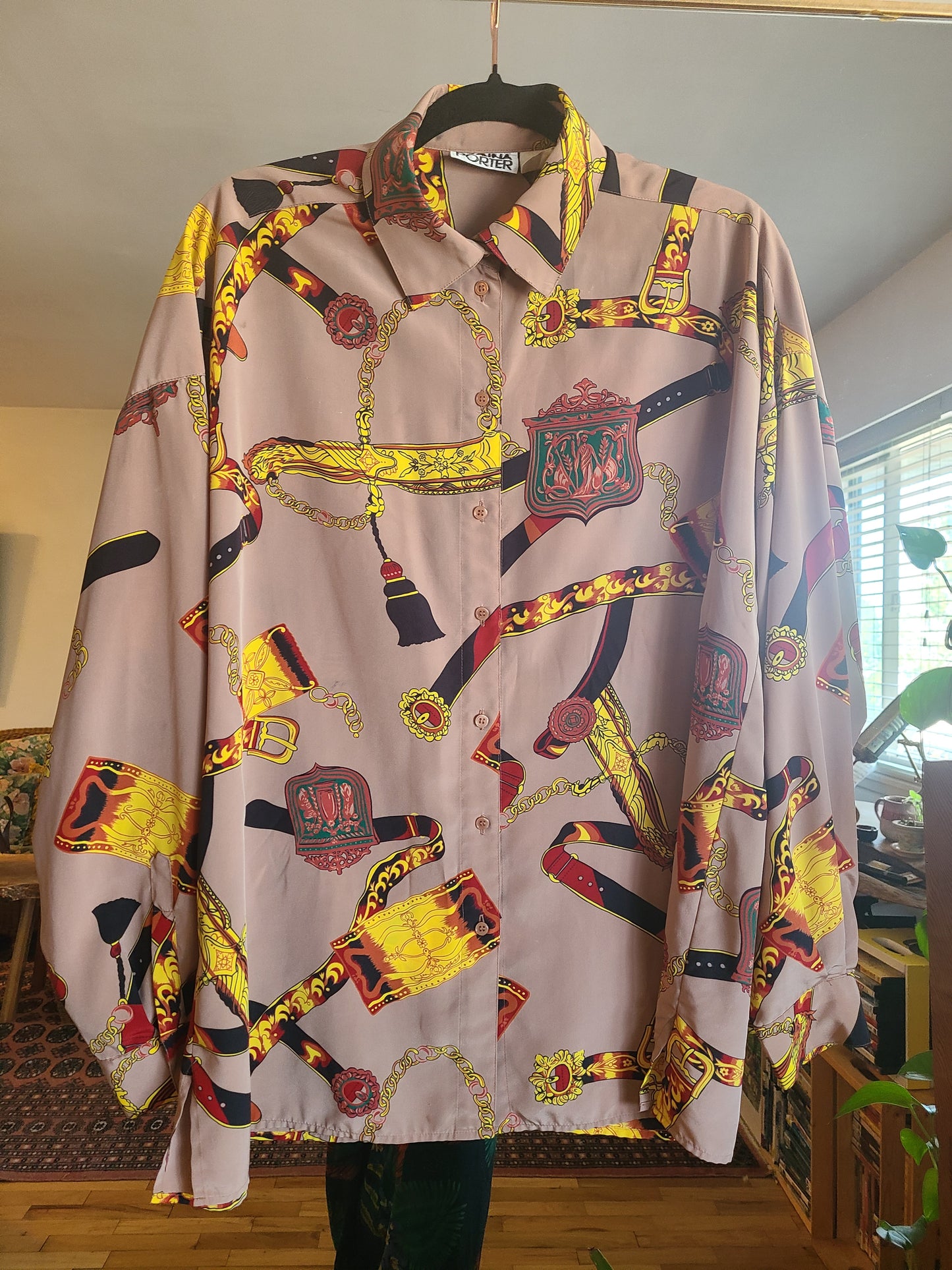 The Regina Vintage 90s Baroque Button Down XL