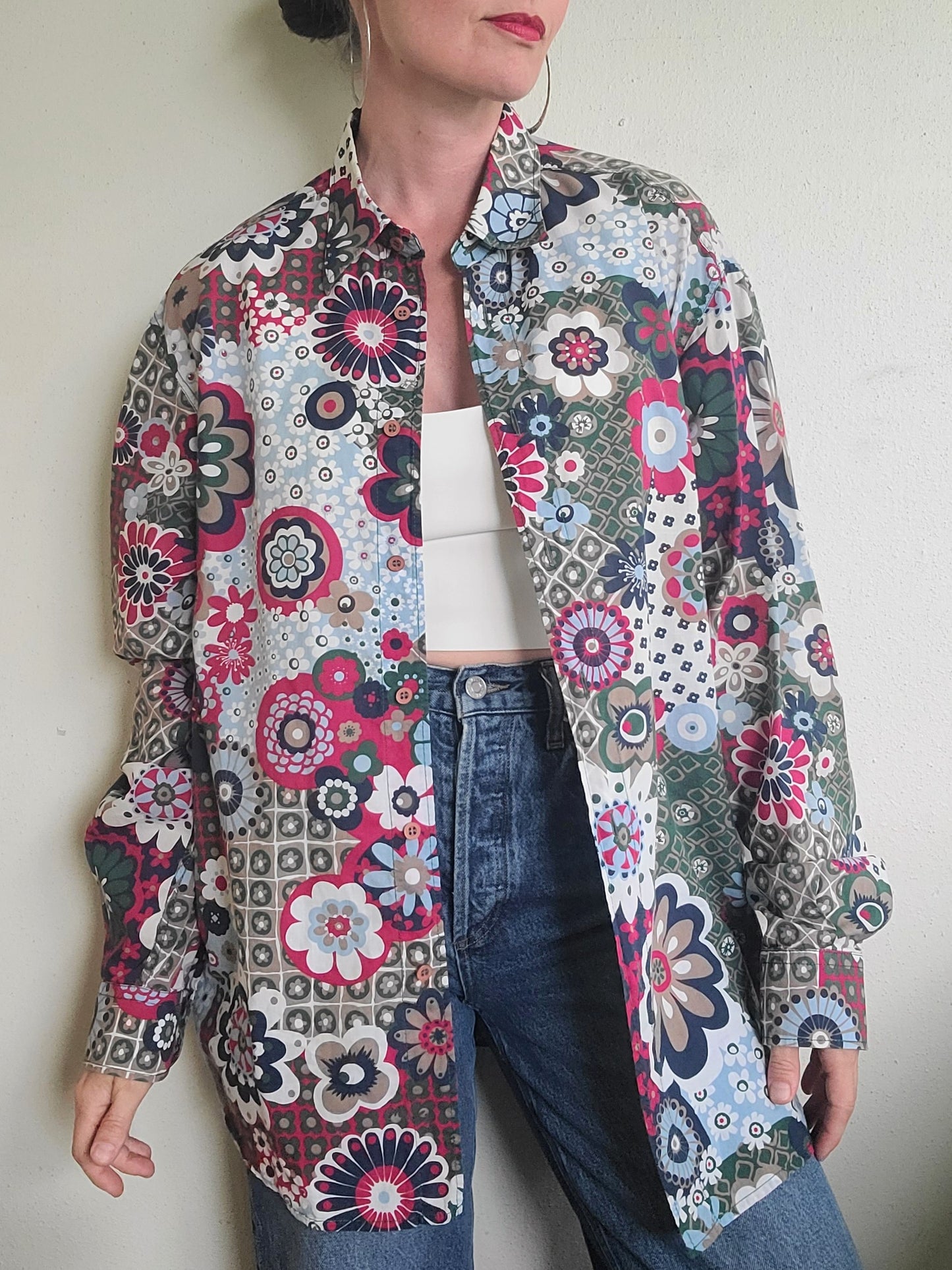 The Vintage 90s Moschino Jeans Button Down Mens L
