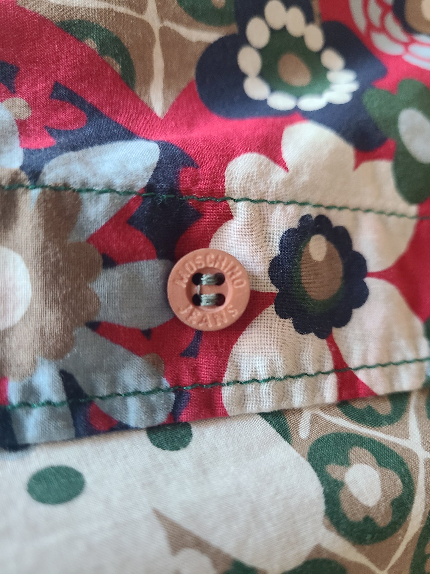 The Vintage 90s Moschino Jeans Button Down Mens L