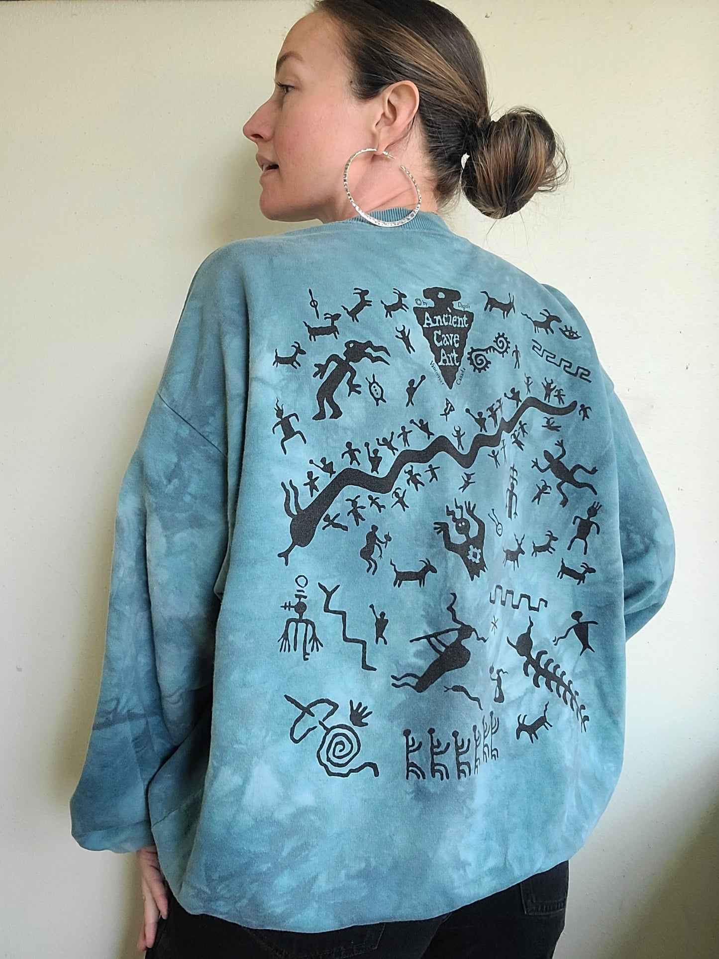 The Nate Vintage 90s Sweatshirt by Dagoli L/XL