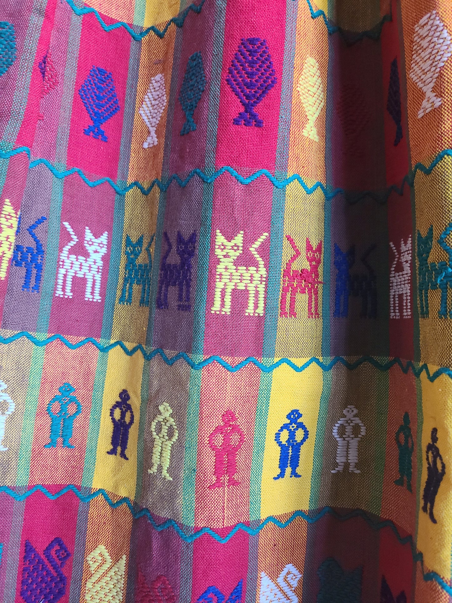 The Nia 1970s Handwoven Bohemian Vintage Maxi Skirt 28